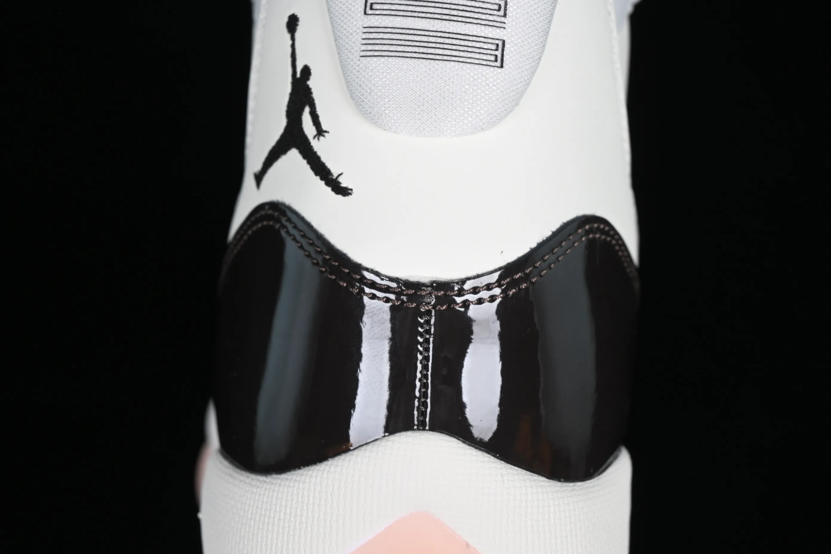 All categories Air Jordan Jordan series basketball shoes Air Jordan 11 OG version Air Jordan 11 "Neapolitan" AJ11 Joe 11 brown and white pink Kangkou AR0715-101